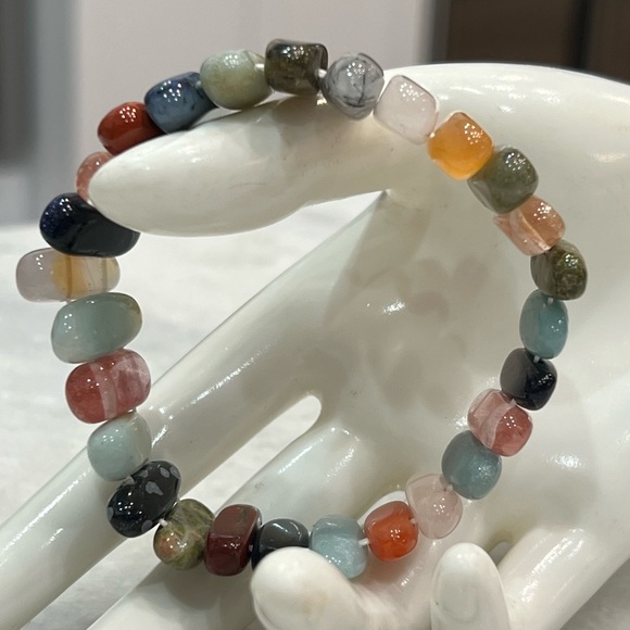 Multigemstone Stretch Bracelet - Picture 3 of 9